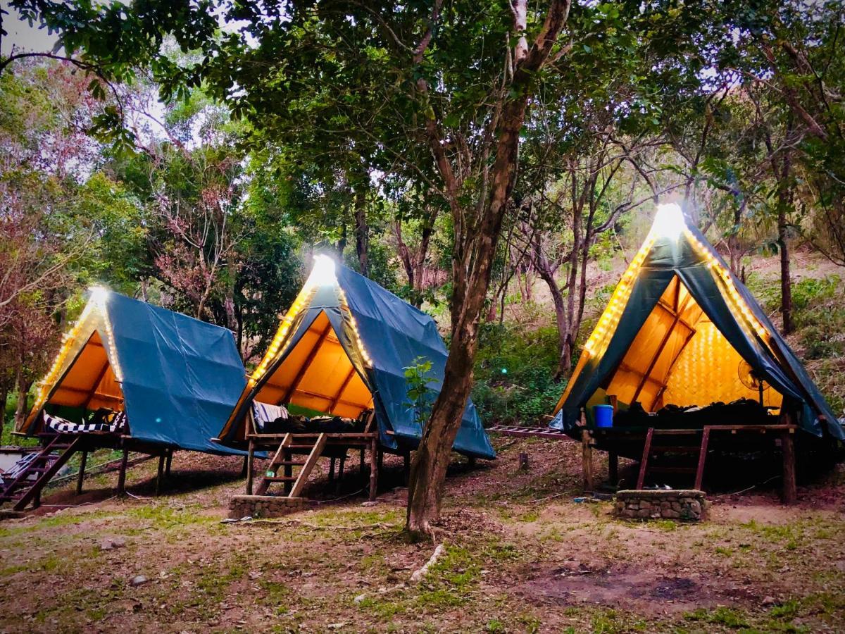 Hotel Mount Avangan Eco Adventure Park Coron Esterno foto